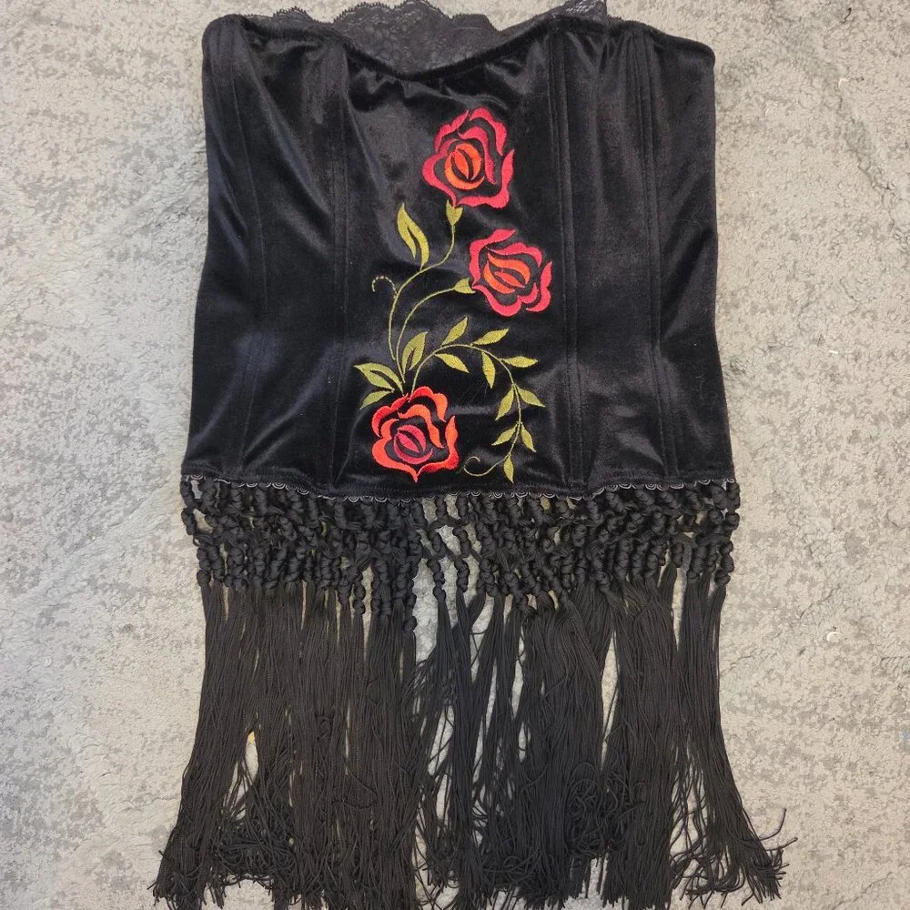 Vintage Victoria'Secret Black Velvet corset with rose embroidery & tassel fringe - Picture 4 of 8